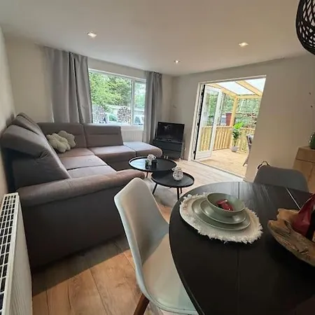 Bosrijk Veranda, Honden Doornspijk